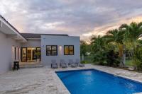 Modern Villa in Coronado 14 guests - B&B Las Lajas