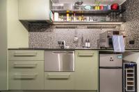 Stylish studio apartment opposite Carlton Gardens - B&B Melbourne