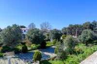 Coastal Whisper - 9 min to Airport & 700m to Sea - Ferienwohnung