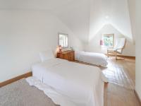 Jeju Eltzutown Pension - B&B Jeju