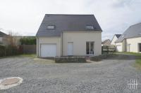 Maison familiale 4 chambres avec jardin et parking - Ferienwohnung