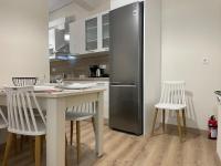 Stylish Central 2 bdr Apartment - Ferienwohnung Chios