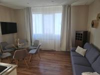 Тристаен апартамент - Ferienwohnung Elin Pelin