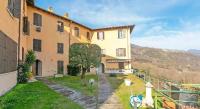 Appartamento con 2 Camere da Letto e Vista Lago