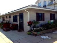 WildWoof Beach Bungalow - 3 Blocks to Beach - Chambres d’hôtes