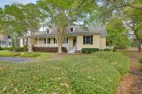 Cottage with Deck and Pool Access about 6 Mi to Beach - Bed and Breakfast