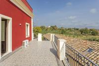 Family Room with Garden View