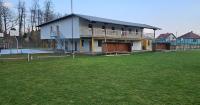 Apartmán u sportovního areálu a koupaliště - Chambres d'hôtes Vrbovec
