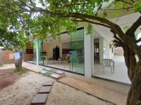 Casa em Itaúna 3 Quartos com Ar-Condicionado para 8 Pessoas Área Gourmet 150 m da Praia - B&B Saquarema