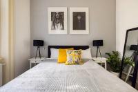 Niru Modern & Stylish Flat wHuge Private Terrace - Chambres d’hôtes Londres