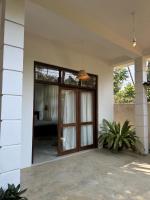 Sea Breeze Bay - B&B Ahangama