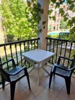 Apartment mit Balkon