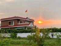 The Rustic Farm House - B&B
