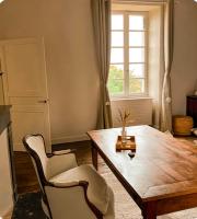 Jolly Château - private room "Chambre des oiseaux" - Chambres d’hôtes Le Bernard