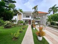 Alojamiento a 1 minuto de la Basílica Catedral - Chambres d’hôtes Higüey