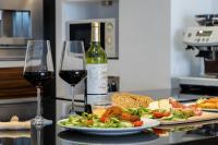 Luxury Penthouse with Private Roof Terrace - B&B Manchester