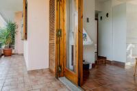 Bright Apt near La Pelosa beach, WiFi & parking! - Bed and Breakfast Stintino