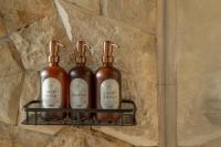 Camera Matrimoniale con Vista Piscina