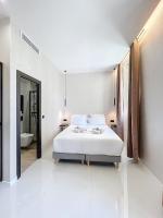 Two-Bedroom Deluxe Apartment