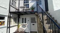 Boatsman's Cottage- sleeps 4- Garage- Mousehole - B&B Mousehole