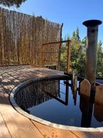 Casa Terraplen con tina privada y vista a la laguna - Chambres d'hôtes Trevelin