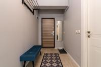 Charming Apartment - Swimming Center, Airport & Therme SPA - B&B