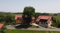 Ferienwohnungen Kumpitsch am Poharnigberg - B&B