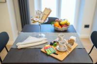 La Casa di Lou - San Siro e City Life a 15 Minuti - B&B Milano