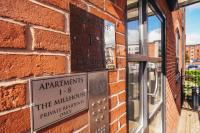 Penthouse 2 Bed Apartment in Derby with Gated Parking - B&B Derby