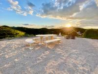 Portugals Infinity Eco Suite Resort - B&B