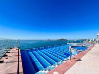 Vista a la ciudad sobre el malecón by G P S rentas - B&B Ciudad Mazatlán