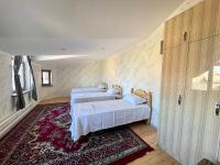 Triple Room with Private External Bathroom