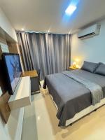 AP Desing 2 de frente ao Shopping com garagem e ar - B&B