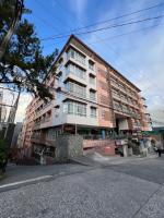 Oyasumi Condotel with balcony-Megatowers 1 Near Session, SM, Burnham park, Baguio City - B&B
