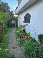 Lakeview Villa Santiago - Bed and Breakfast