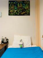 Single Room with Private Bathroom