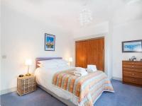 Mercury Holiday Homes -1 Bedroom 7 Westercraigs Apartment - Free Parking - Chambres d'hôtes Inverness