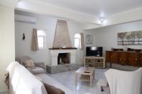 Poulakis House - Ferienwohnung Asíni