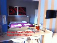 Economy Triple Room