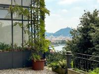 Two-room apartment - lake view and Como city - AC - Bed and Breakfast Como