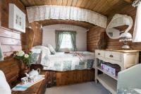 Birdsong - B&B Storrs