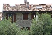 The Olive House, Garden and Pool - B&B