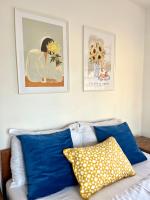 Camera Tripla con Vista Città