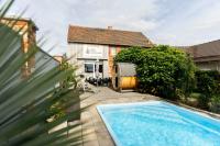 Alte Schmiede mit Sauna, Pool und Whirpool im Außenbereich schönstes Ferienhaus der Lausitz - Chambres d’hôtes