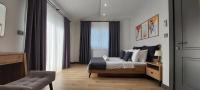 Apartamento de 3 dormitorios con balcón