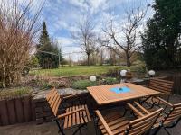 Haus Ostseesprung - Fewo Valentina im Souterrain mit Terrasse und gem Garten - B&B Bad Doberan