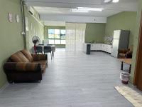 Check In Studio Homestay - Bed and Breakfast