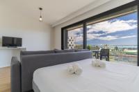 Fenix III - B&B Funchal