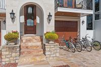 Luxury Villa with 4 Ensuite Bedrooms Steps to Beach - B&B Jacksonville Beach