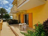 Raio Do Sol - Beach front studio with city view - B&B Santa Maria
